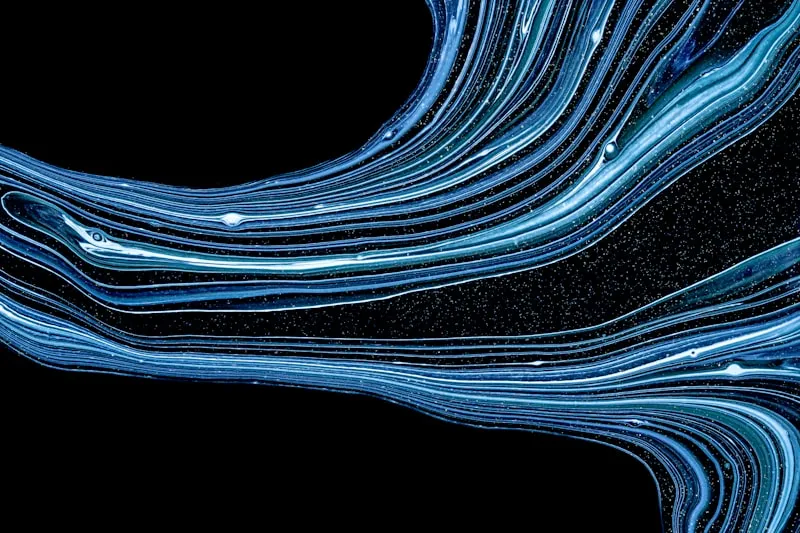 Blue and white light streaks